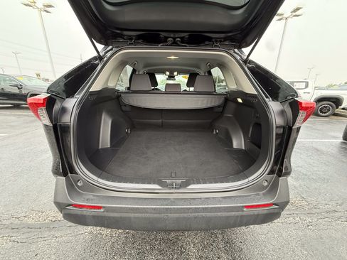 Certified 2025 Toyota RAV4 XLE AWD/4WD image 7