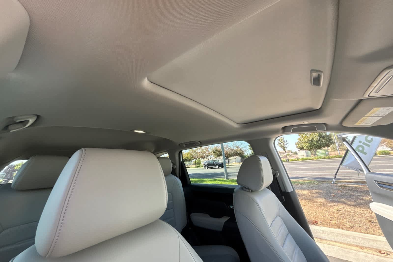 Used 2024 Honda CR-V EX-L image 18