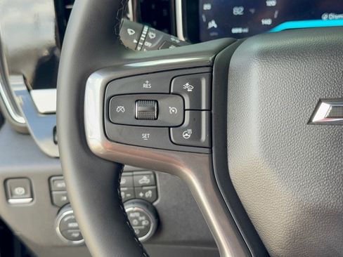 Used 2026 Chevrolet Silverado 2500 High Country w/ High Country Premium Package AWD/4WD image 18