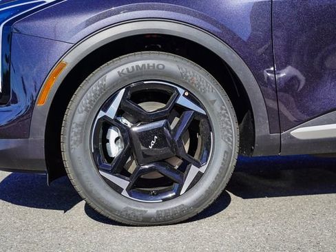 New 2026 Kia Sportage EX image 10