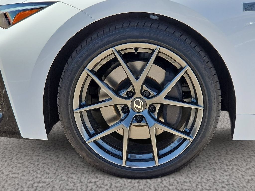 New 2026 Lexus IS 350 F Sport RWD image 9