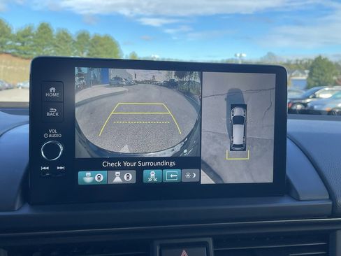 New 2025 Honda Pilot TrailSport image 44