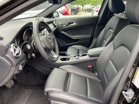 Used 2020 Mercedes-Benz GLA 250 4MATIC image 23
