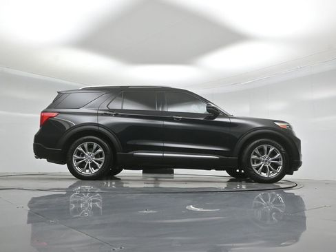Certified 2021 Ford Explorer Limited w/ Equipment Group 301A RWD image 50