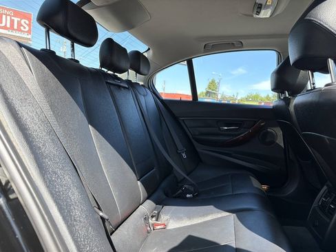 Used 2013 BMW 328i Sedan RWD image 17