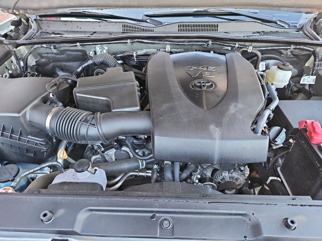 Used 2023 Toyota Tacoma TRD Sport AWD/4WD image 26