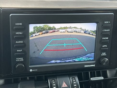 Used 2022 Toyota RAV4 XLE Premium AWD/4WD image 19