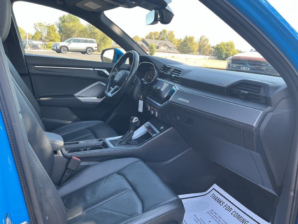 Used 2022 Audi Q3 2.0T Premium Plus AWD/4WD image 32