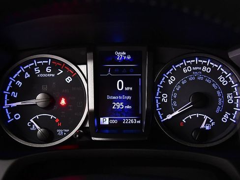 Used 2023 Toyota Tacoma TRD Sport AWD/4WD image 17