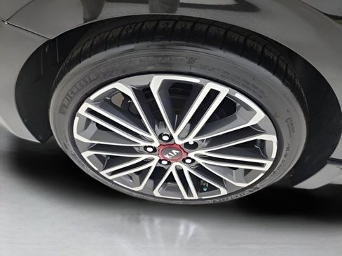 Used 2021 Kia Forte GT w/ GT2 Package image 8