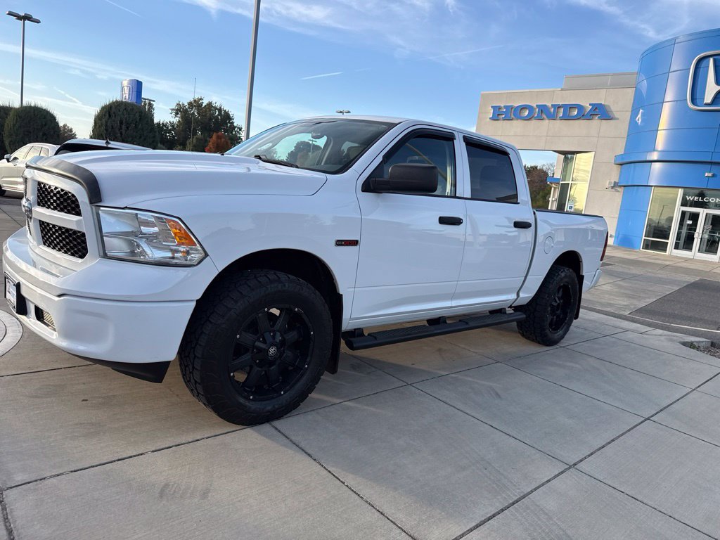 Used 2016 RAM 1500 Tradesman AWD/4WD image 12