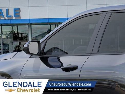 New 2026 Chevrolet Equinox LT w/ LPO, Floor Liner Package FWD image 12