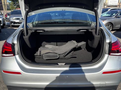 Used 2022 Mercedes-Benz A 220 A 220 image 8