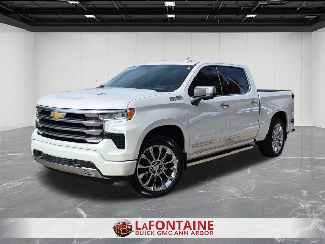 Used 2024 Chevrolet Silverado 1500 High Country AWD/4WD image 1