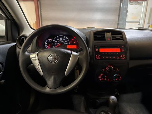Used 2017 Nissan Versa S image 25