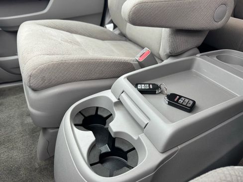 Used 2015 Honda Odyssey EX image 41