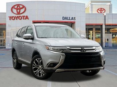 Used 2017 Mitsubishi Outlander SE