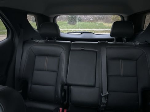 Used 2022 Chevrolet Equinox Premier image 31