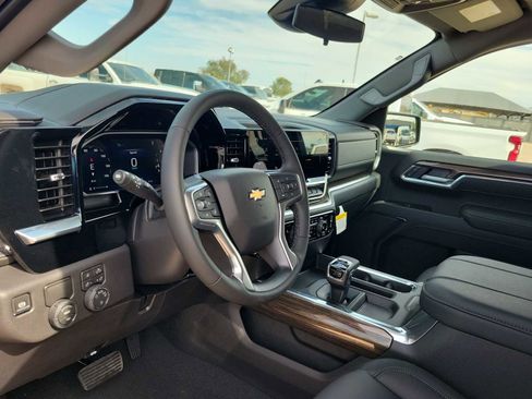 New 2026 Chevrolet Silverado 1500 LT w/ Safety Package RWD image 10