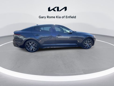 Used 2022 Kia Stinger GT-Line w/ Sun & Sound Package image 9