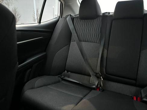 Used 2025 Toyota Camry LE image 38