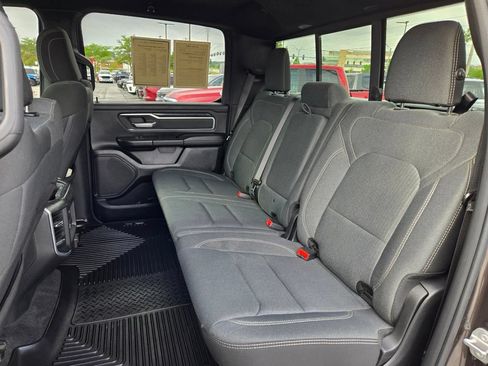 Used 2021 RAM 1500 Big Horn AWD/4WD image 31
