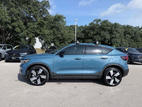 Certified 2023 Volvo C40 P8 Recharge Plus w/ Climate Package AWD/4WD image 3
