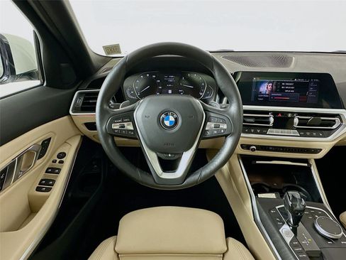 Used 2021 BMW 330i xDrive Sedan w/ Convenience Package image 11