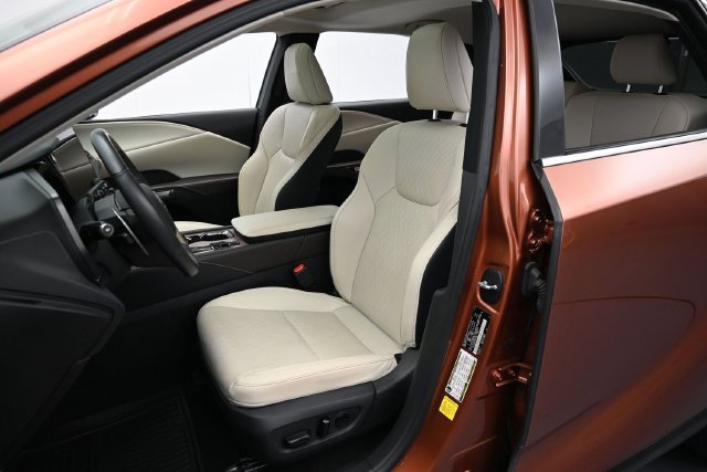 Used 2023 Lexus RX 350 Premium Plus w/ Accessory Package AWD/4WD image 12