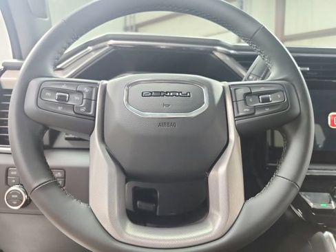New 2026 GMC Sierra 2500 Denali w/ Denali Reserve Package AWD/4WD image 24