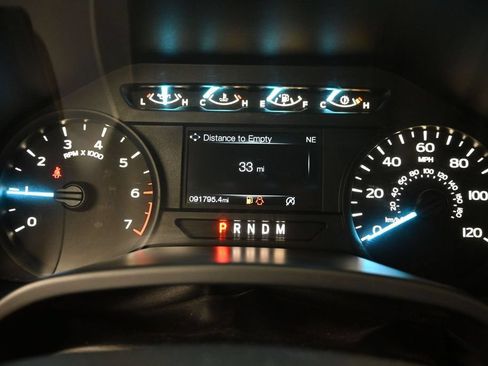 Used 2018 Ford F150 XL w/ Equipment Group 101A Mid AWD/4WD image 12