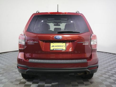 Used 2015 Subaru Forester 2.5i Premium w/ All-Weather Package AWD/4WD image 5