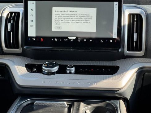 New 2025 Ford Expedition Max Active image 9