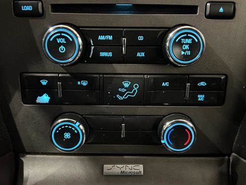 Used 2013 Ford Mustang GT image 28