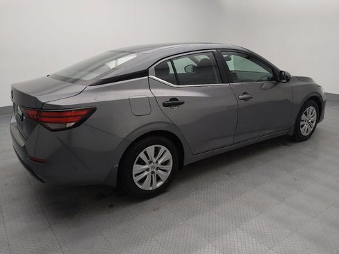 Used 2025 Nissan Sentra S image 10