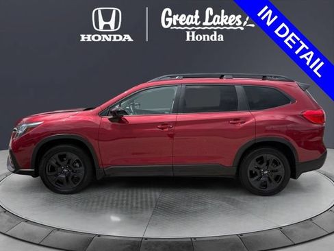 Used 2024 Subaru Ascent Onyx Edition AWD/4WD image 3