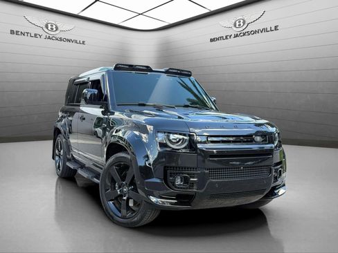 Used 2023 Land Rover Defender 110 Carpathian Edition image 1