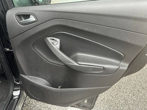 Used 2019 Ford Escape SE AWD/4WD image 25