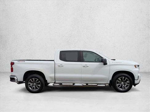 Used 2022 Chevrolet Silverado 1500 RST w/ Convenience Package II AWD/4WD image 4