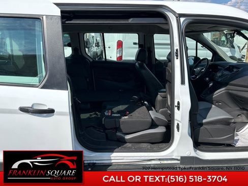 Used 2017 Ford Transit Connect XL image 33