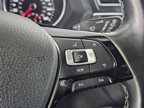 Used 2021 Volkswagen Tiguan SE R-Line image 28