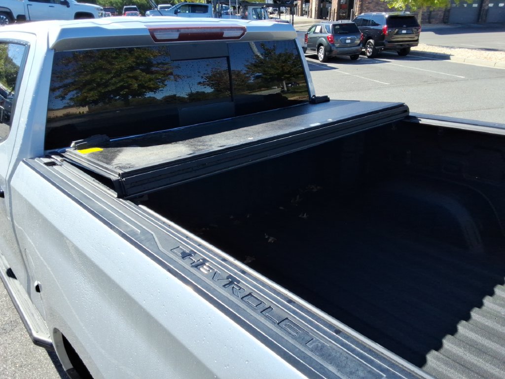 Certified 2020 Chevrolet Silverado 1500 LT Trail Boss AWD/4WD image 18