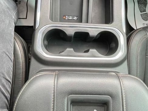 Used 2020 GMC Sierra 1500 AT4 w/ AT4 Premium Package image 18