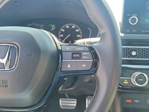 Used 2025 Honda Civic Sport image 19