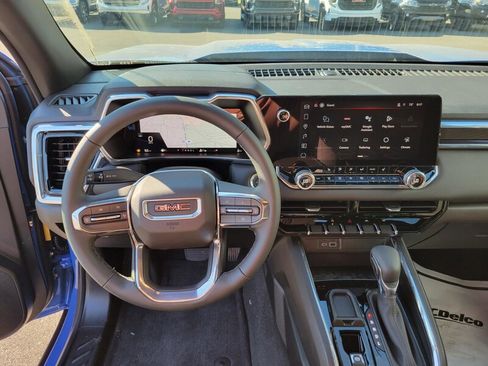 New 2026 GMC Canyon Elevation w/ Convenience Package image 8