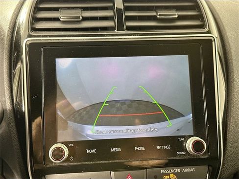 Used 2024 Mitsubishi Outlander Sport SE image 13