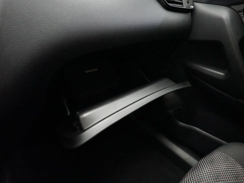 Used 2017 Nissan Rogue Sport SV w/ SV All-Weather Package image 29