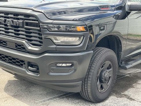 Used 2026 RAM 2500 Tradesman AWD/4WD image 9