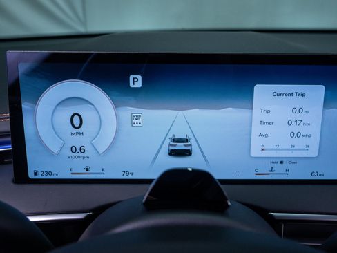 New 2026 Genesis GV70 3.5T Sport Prestige AWD/4WD image 24