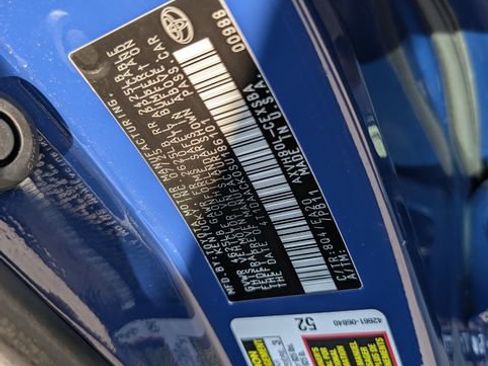 Used 2025 Toyota Camry SE FWD image 35